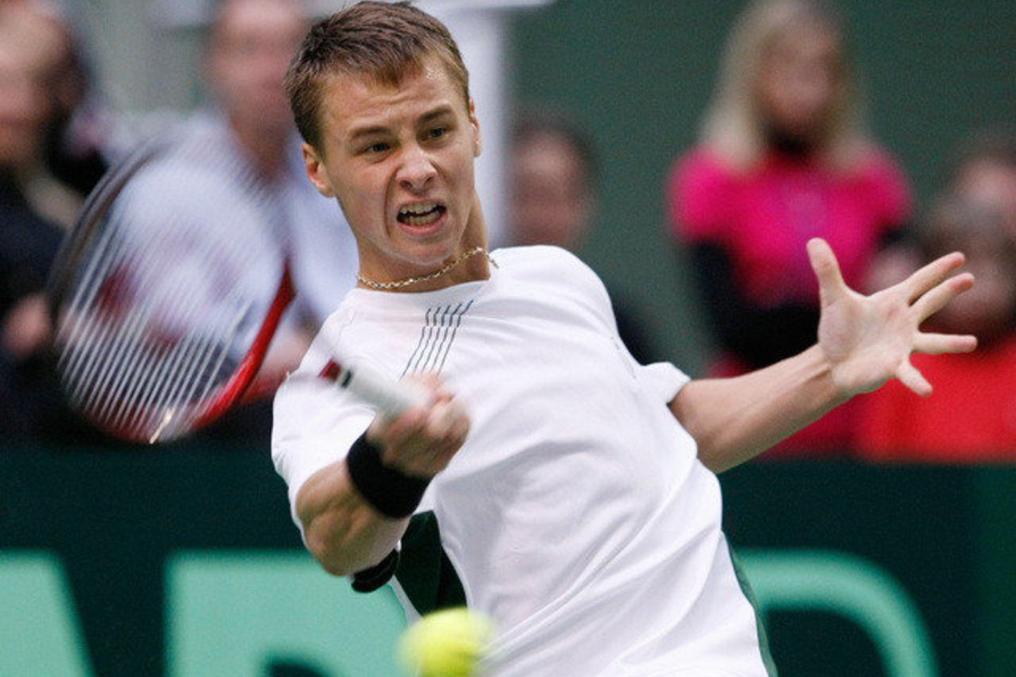 Tenisininkas R.Berankis 85-ajai pasaulio raketei 34-erių metų vokiečiui R.Schuettleriui.