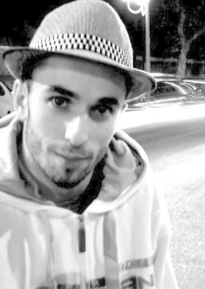 S.Ramirezas koncentruosis į kūno judėjimą erdvėje, darbą ant grindų bei šokio ir muzikos jungtis. Šis seminaras skiriamas ir hiphopo, ir kitų šokio stilių šokėjams.