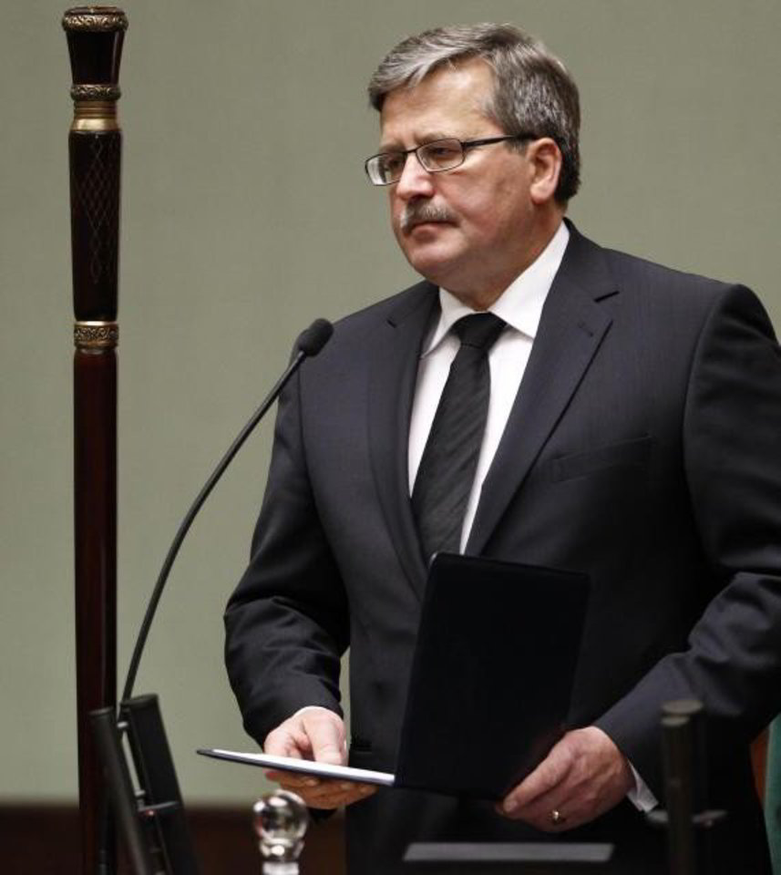B.Komorowskis išlieka rinkimų favoritu.