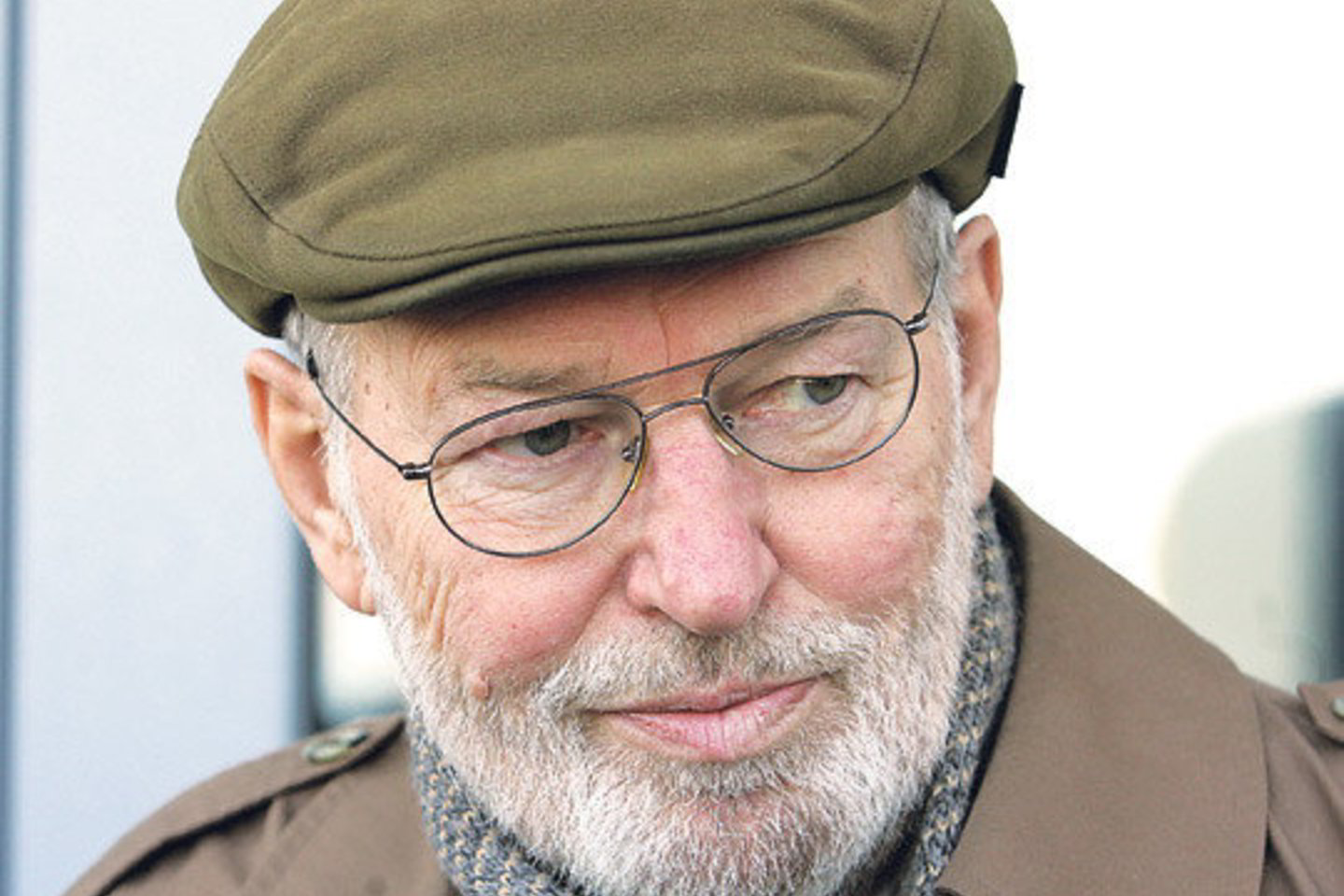 Aktorius R.Adomaitis turi bent vieną pranašumą prieš jaunesnius menininkus. Jis jau pensininkas, todėl savarankiškai mokėti PSD R.Adomaičiui nereikia.