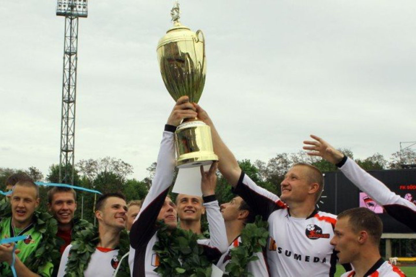Iš viso 2010/2011 m. sezone LFF taurėje rungtyniaus 71 ekipa – tai absoliutus varžybų rekordas.