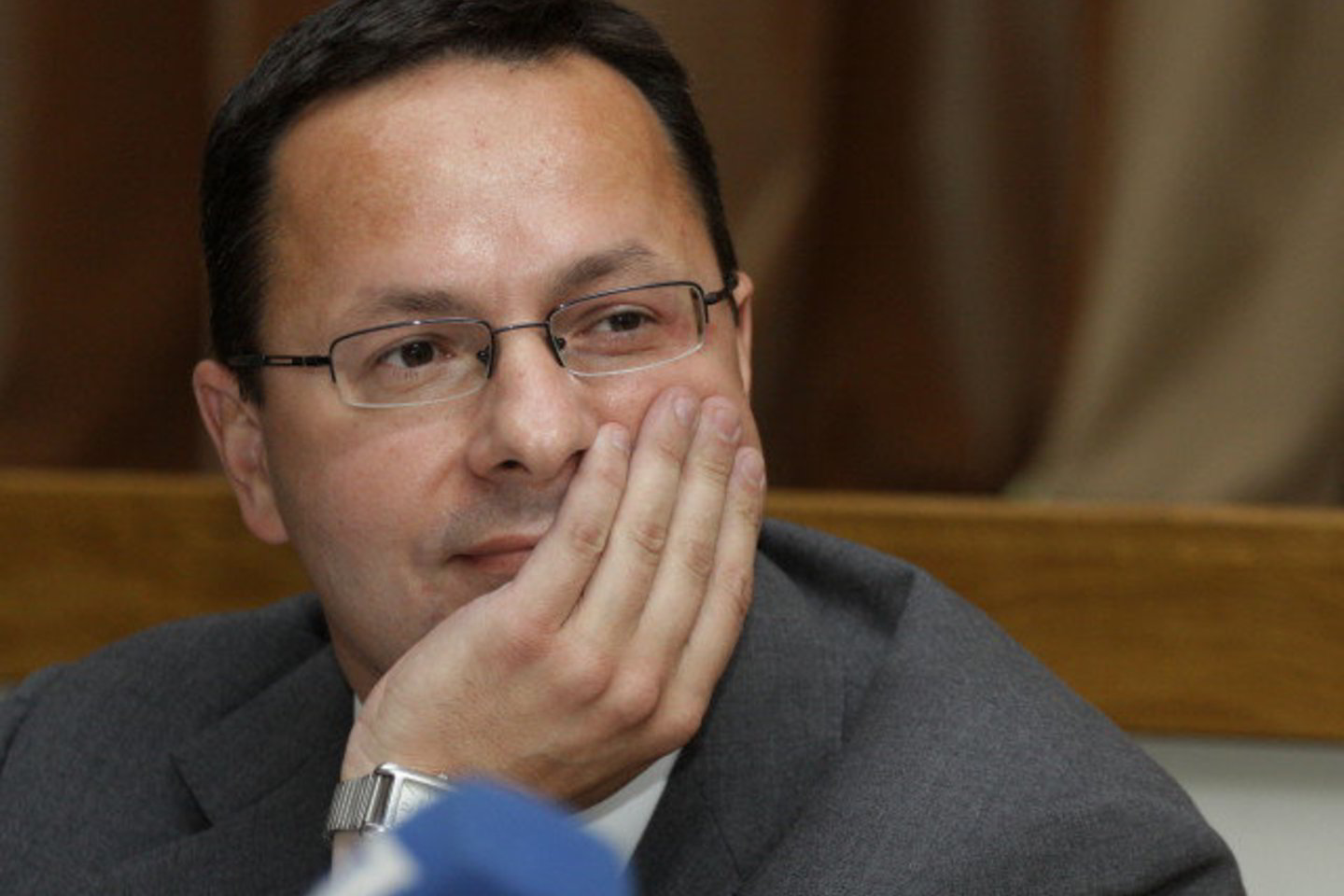 1999-2002 metais Ž.Pavilionis buvo paskirtas patarėju į Lietuvos nuolatinę misiją prie Europos Sąjungos, vėliau ministru-patarėju.