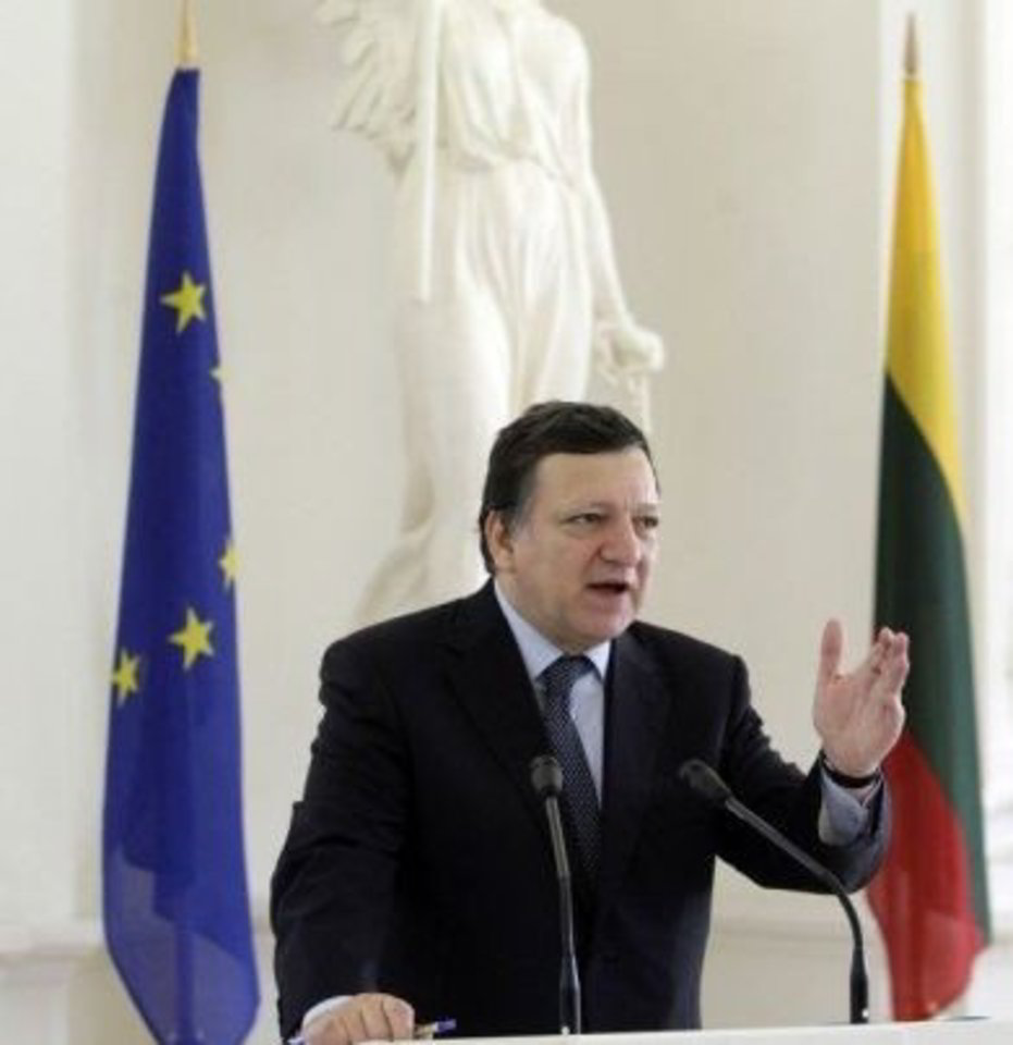 J.M.Barroso ragina pasitikėti euru.