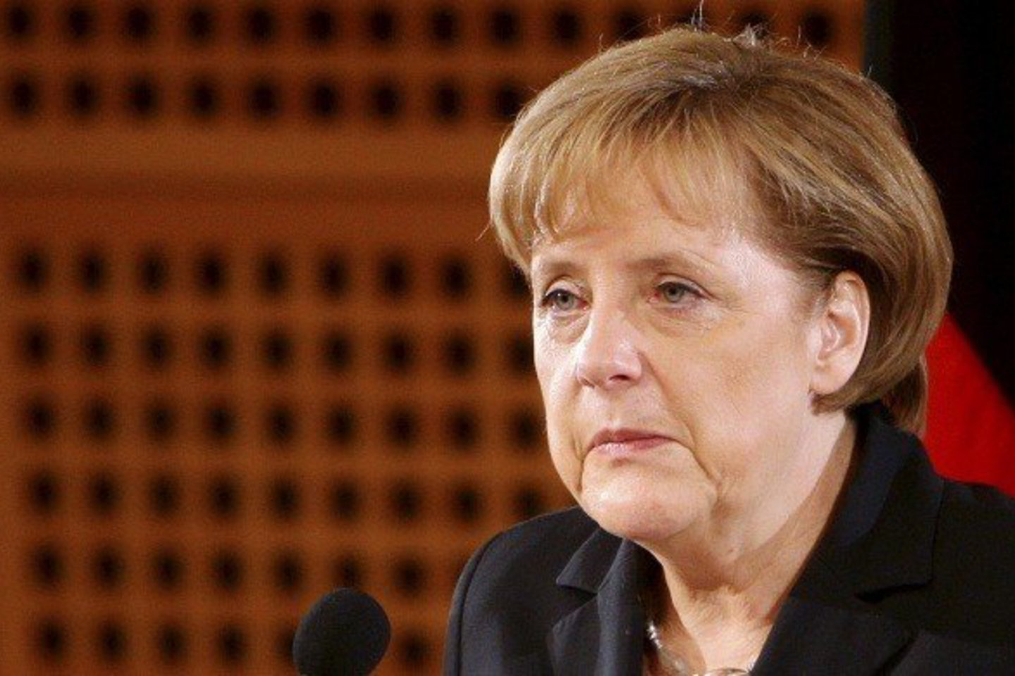 „Spiegel“ skelbia, kad A.Merkel vyriausybė taip pat ketina mažinti išmokas tėvams už mažus vaikus.