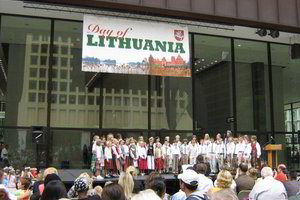 Lietuvių dainos ir šokiai - tarp Čikagos dangoraižių (nuotraukos)