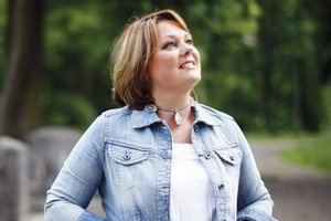 Dainininko V.Malinausko žmonai – velnio nuotakos dalia (nuotraukos)