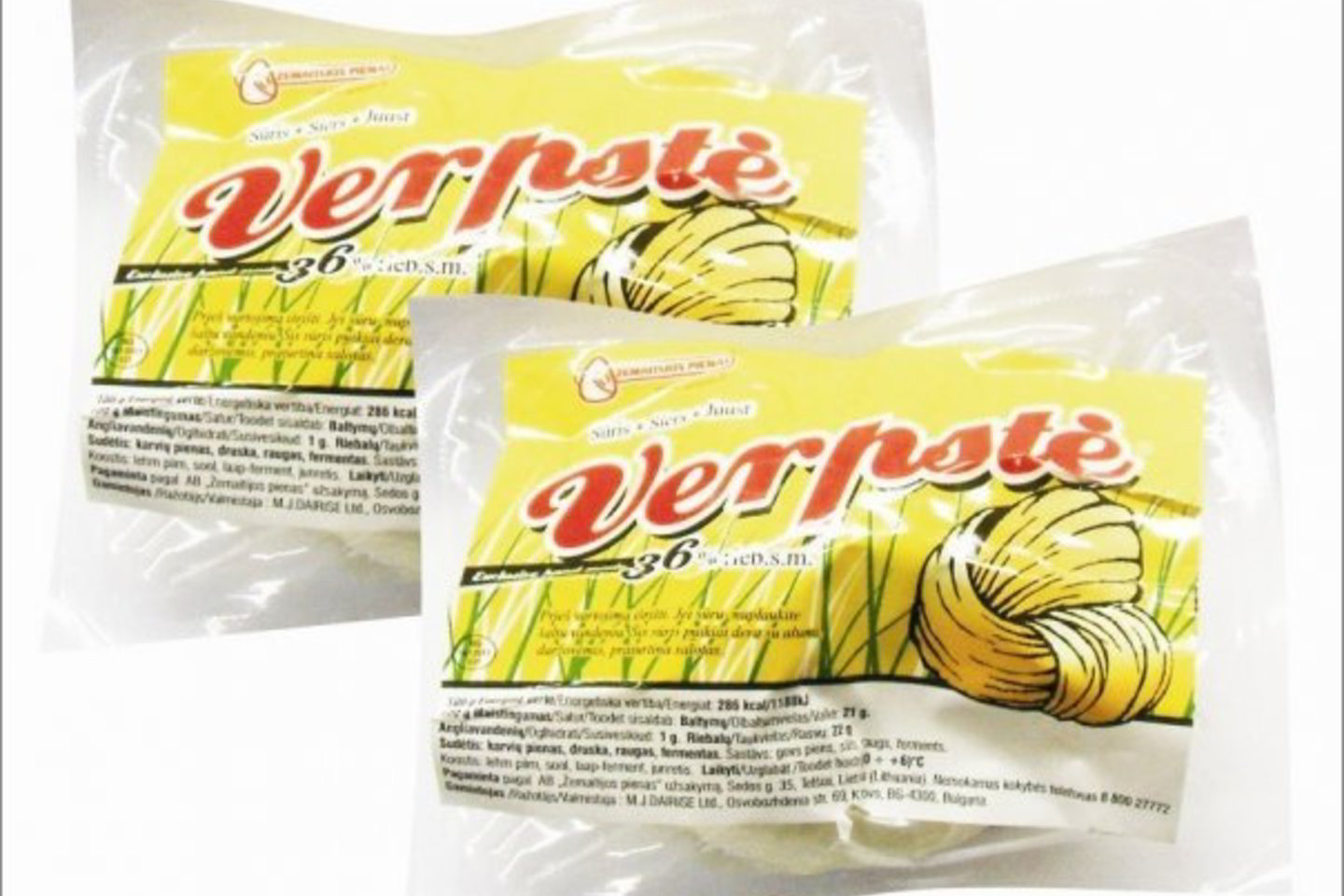 Tai iš sūrio gijų žaismingai surištas mazgas – originalus sūrime brandintas fermentinis sūris, gaminamas iš karvių pieno.