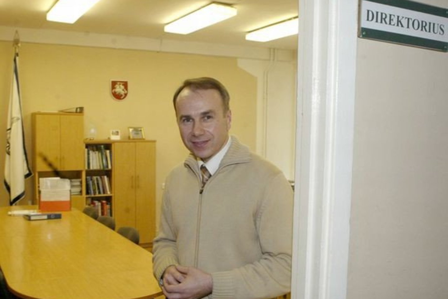 Ilgai geriausia Lietuvoje mokykla laikytas Vilniaus licėjus neteko pirmos vietos. Jos direktoriui S.Jurkevičiui teks pasukti galvą, kaip susigrąžinti pozicijas.