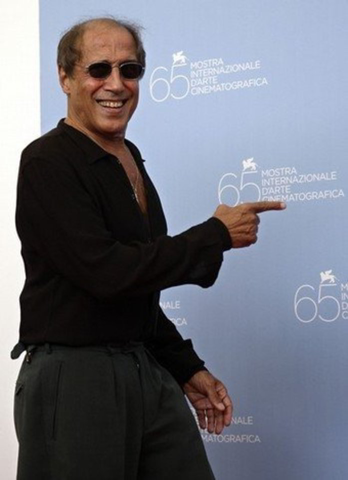 Milane gimė Adrianas Celentano - mitinis italų aktorius ir dainininkas.