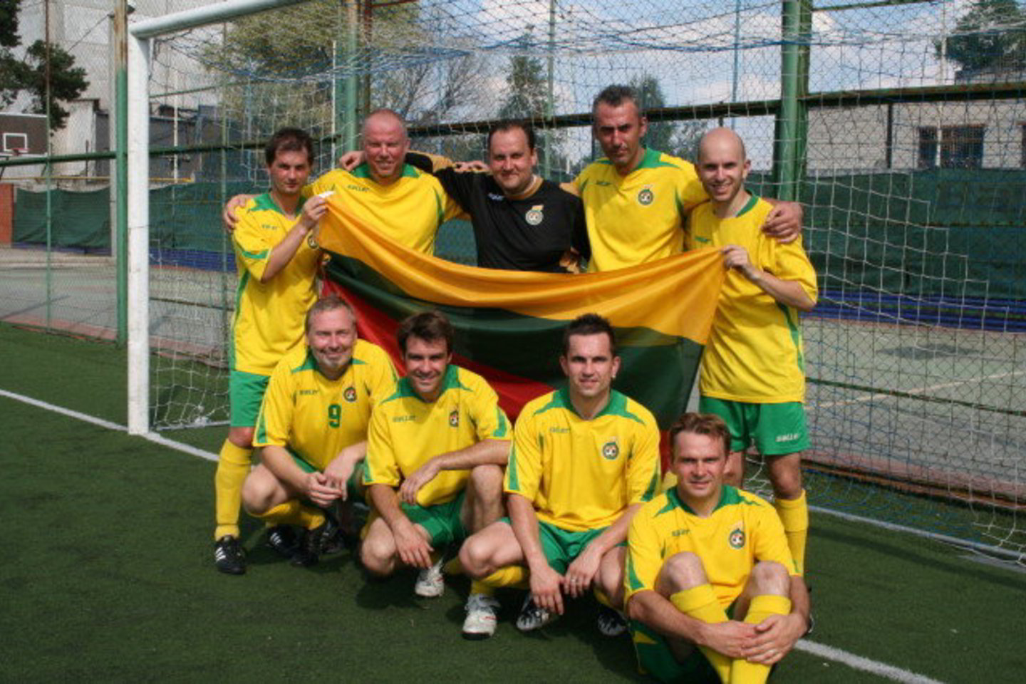 Lietuvos žurnalistų sąjungos sporto klubas „Press'as“ Brianske, Rusijoje, vykusiame tarptautiniame žurnalistų futbolo turnyre užėmė ketvirtąją vietą.