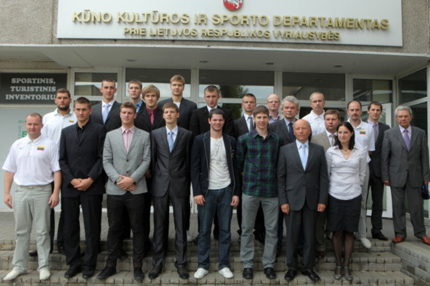 Jauniesiems Europos čempionams įteikti KKSD medaliai.
