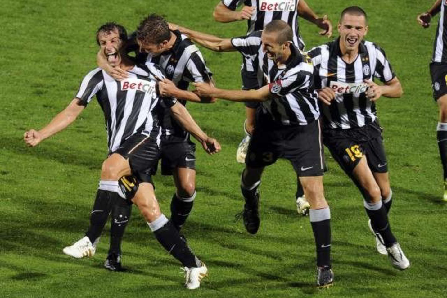„Juventus“ futbolininkai kovos su Graco „Sturm“ komanda.