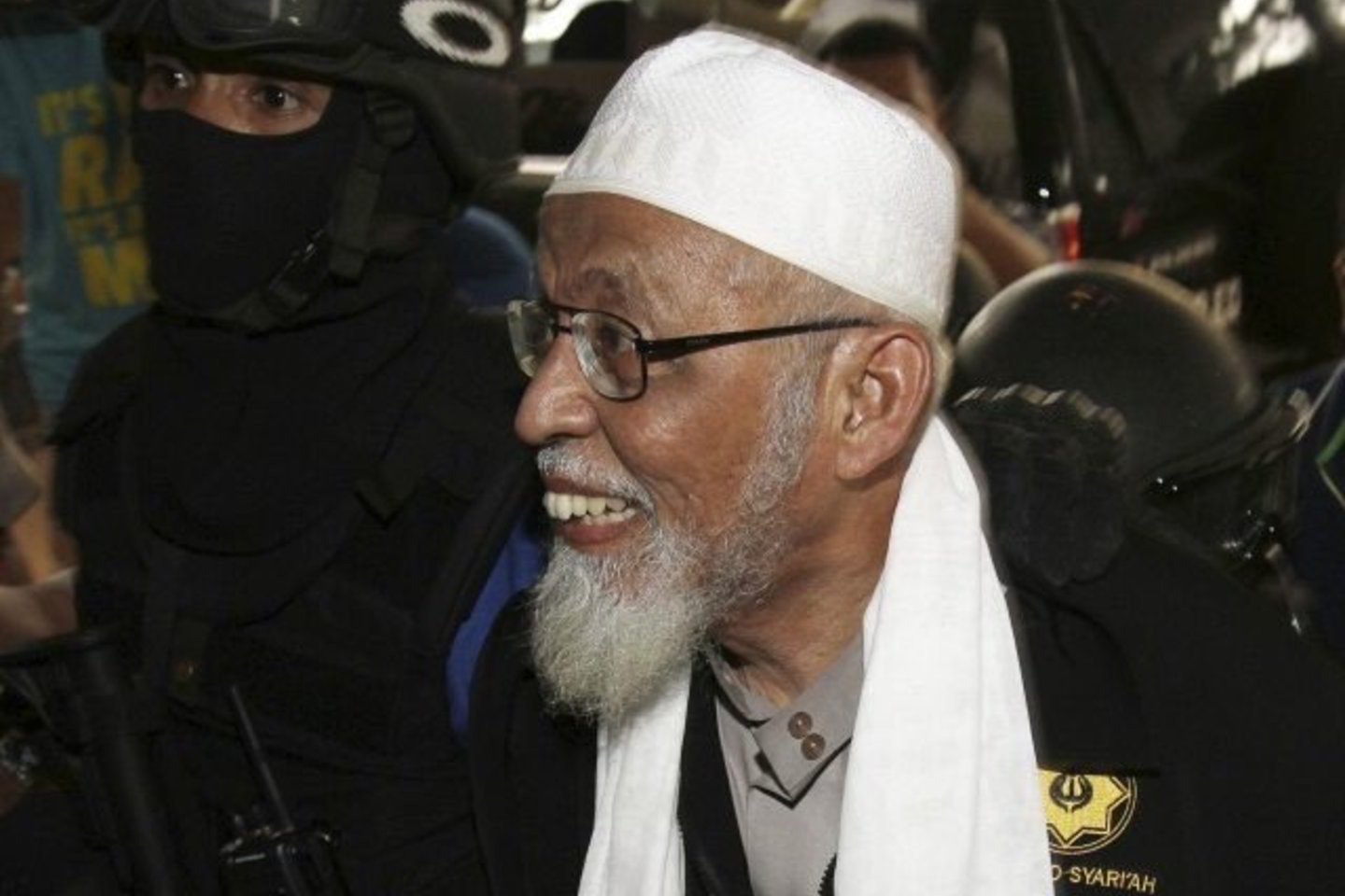 Indonezijoje islamistas dvasininkas B.Bashiras suimtas dėl įtariamos pagalbos ekstremistams.