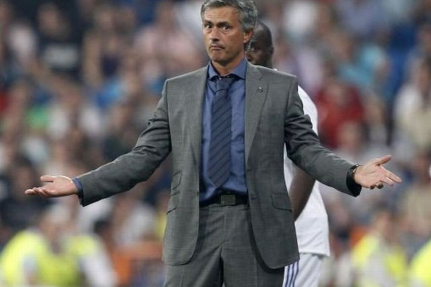 J.Mourinho kviečiamas treniruoti rinktinę.