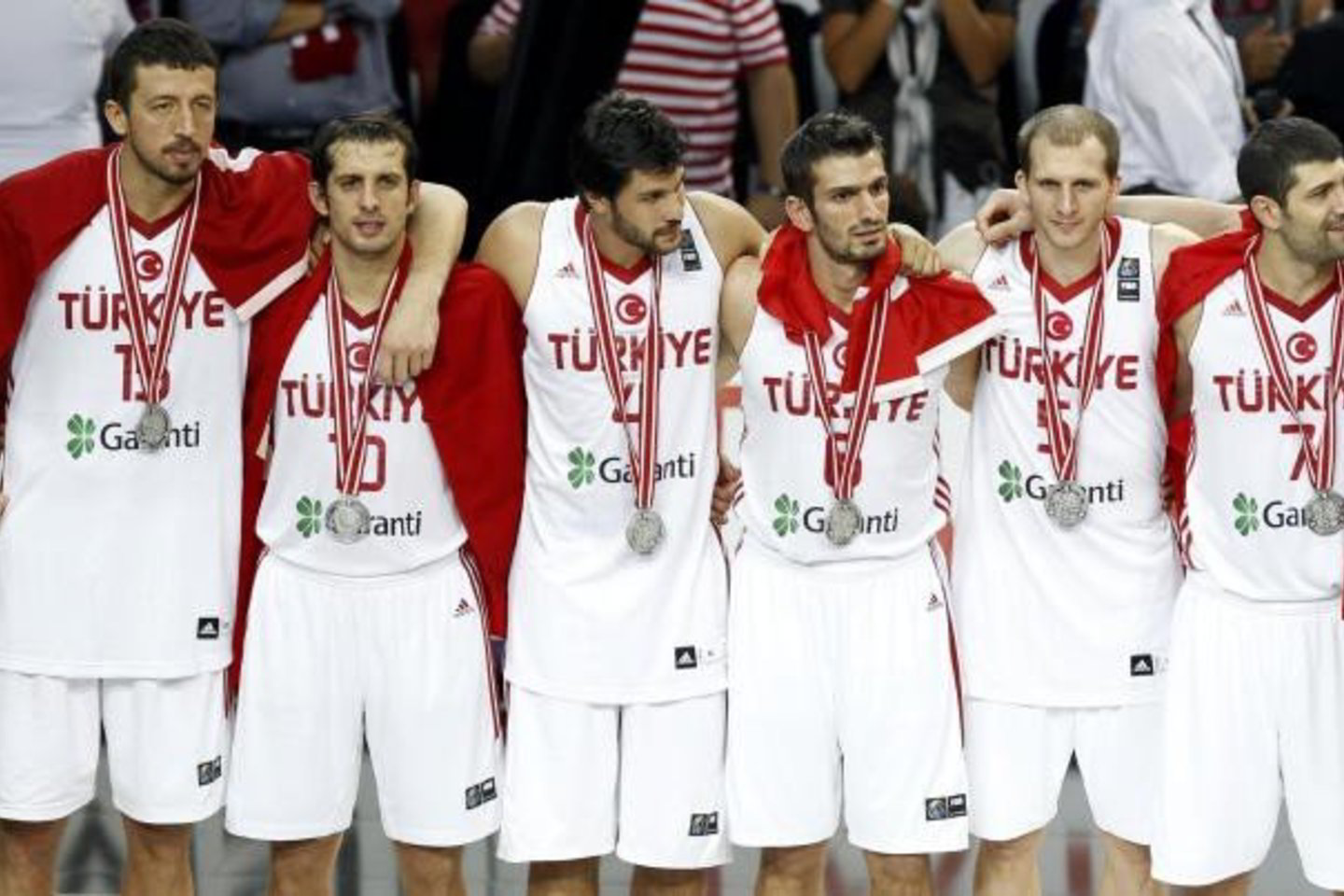 Turkijos krepšininkų sidabras yra didžiausias šalies laimėjimas svarbiausių komandinių sporto šakų varžybose.