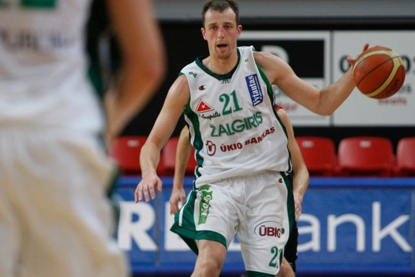 „Žalgiriui“ Artūras Milaknis pelnė 16 taškų.