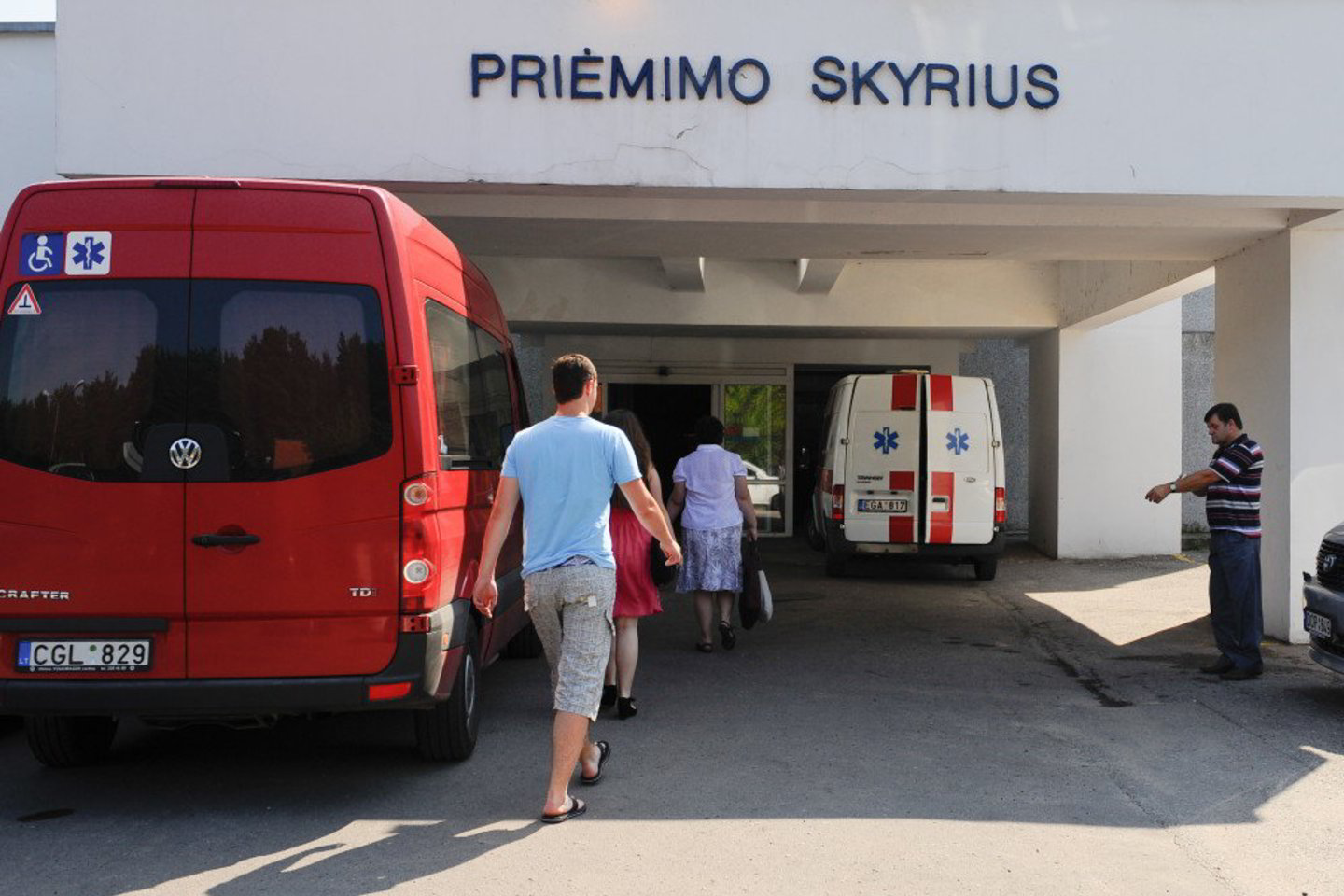 Ketinama gelbėti skolų nepakeliančias Vilniaus ir Alytaus ligonines.