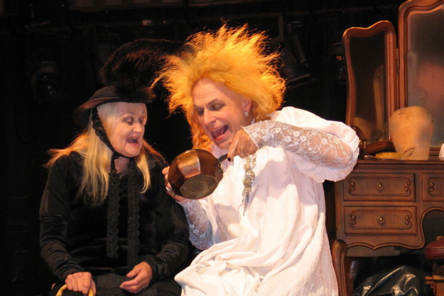 Klaipėdos dramos teatro scenoje - kitokia Romeo ir Džuljetos istorija.