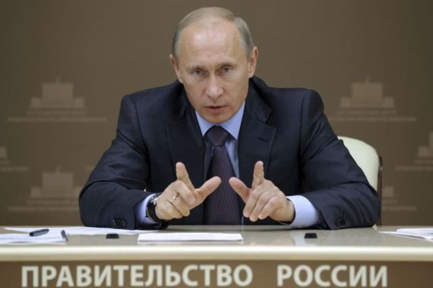 V.Putinas padėjo savo pusbroliui Igoriui įsidarbinti viename Rusijos bankų.