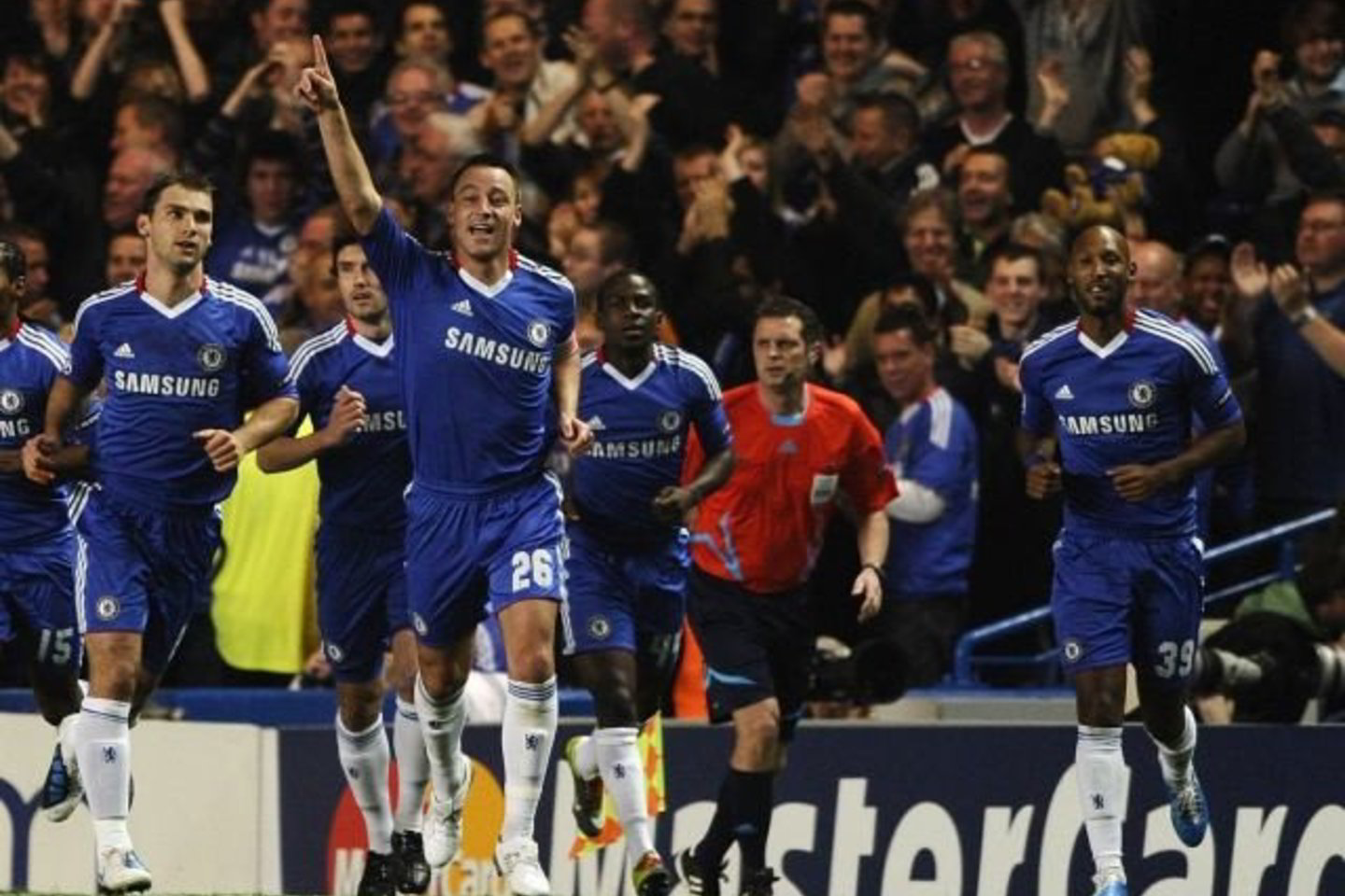 Užtikrintą pergalę šventė Londono „Chelsea“, 2:0 įveikęs „Marseille“ komandą.