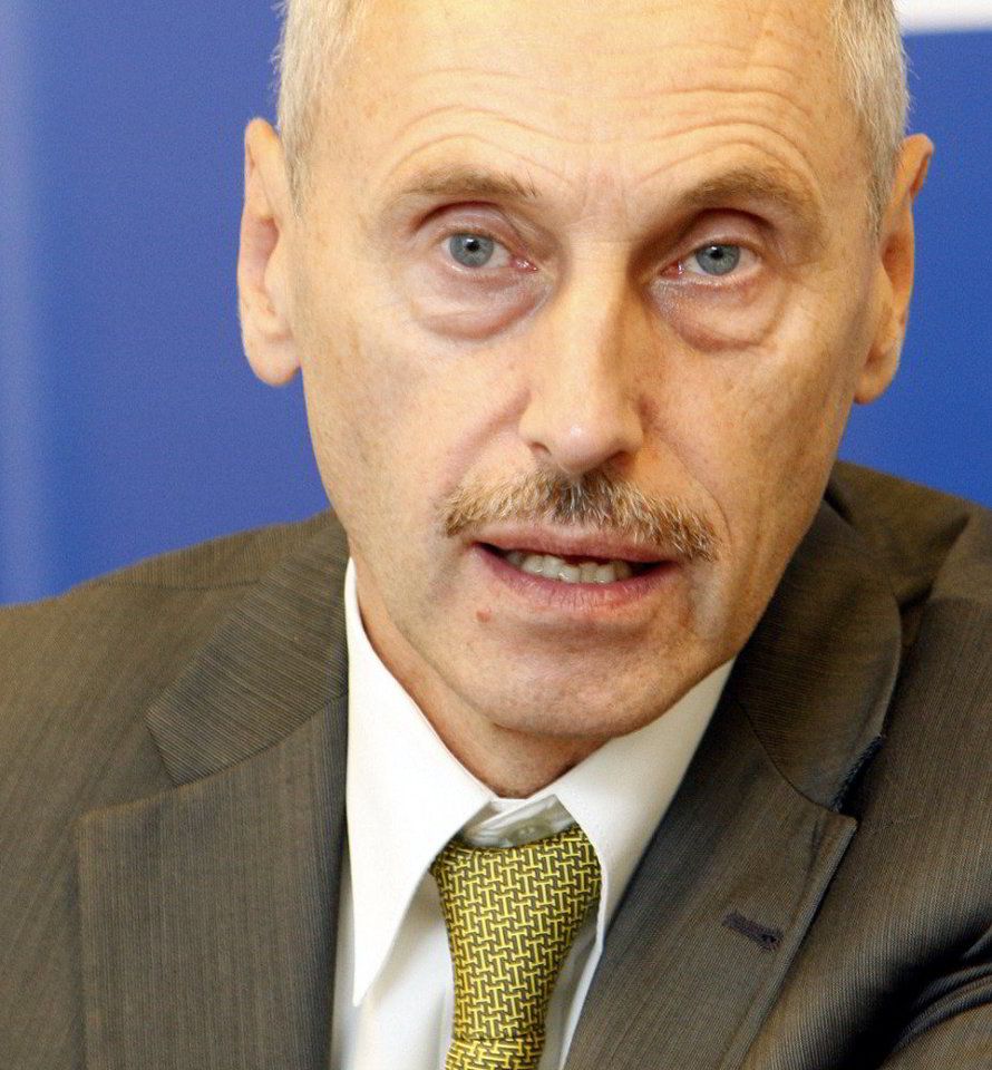 Seimo socialdemokratai prabilo apie galimą interpeliaciją ministrui A.Sekmokui.