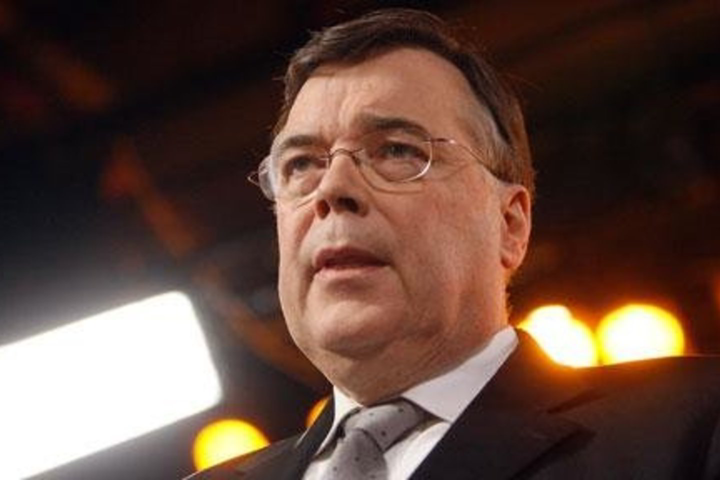 G. Haarde tikisi, kad teismas jį apgins.