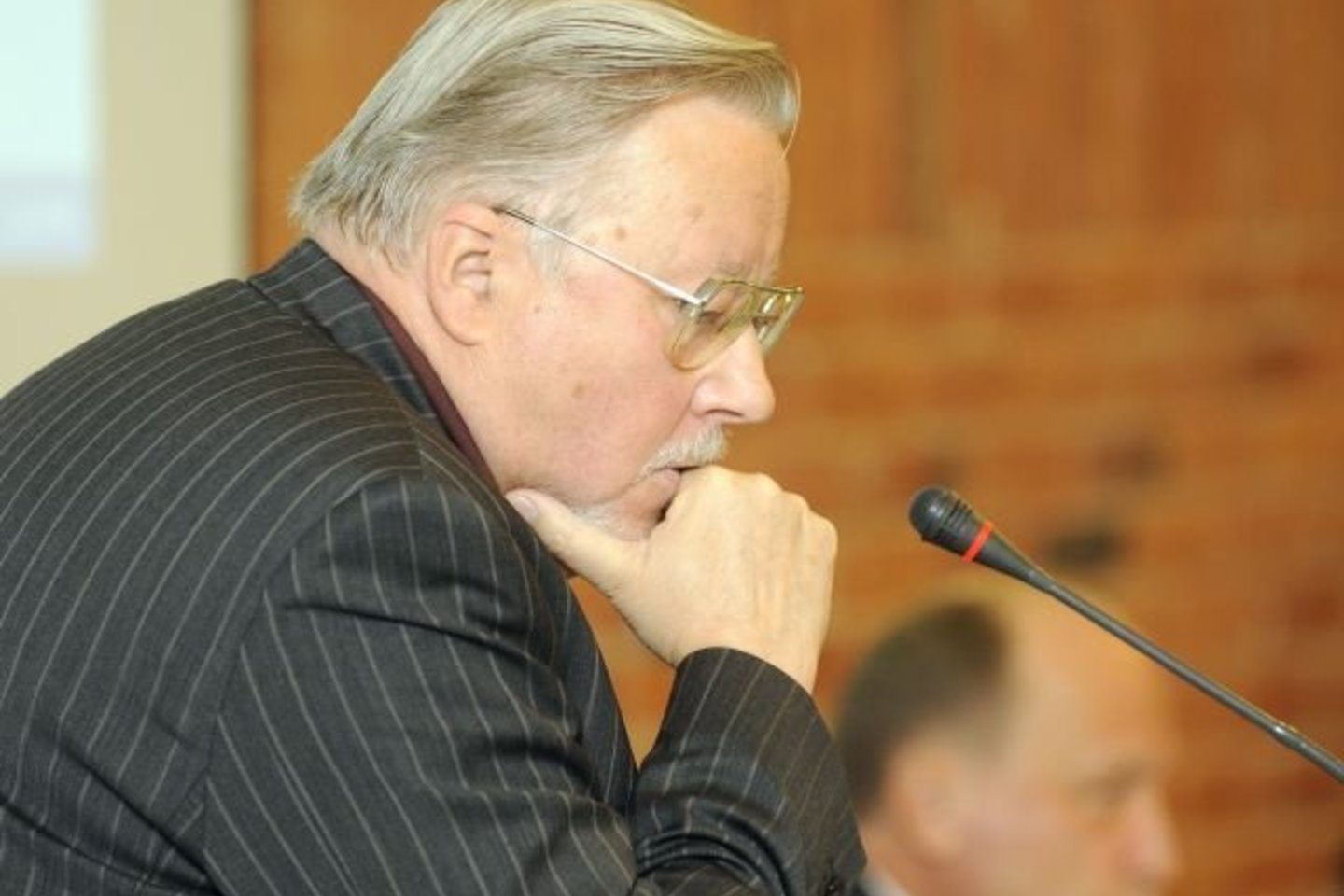 V.Landsbergio ir jo žmonos turtas sudaro lygiai milijoną litų.