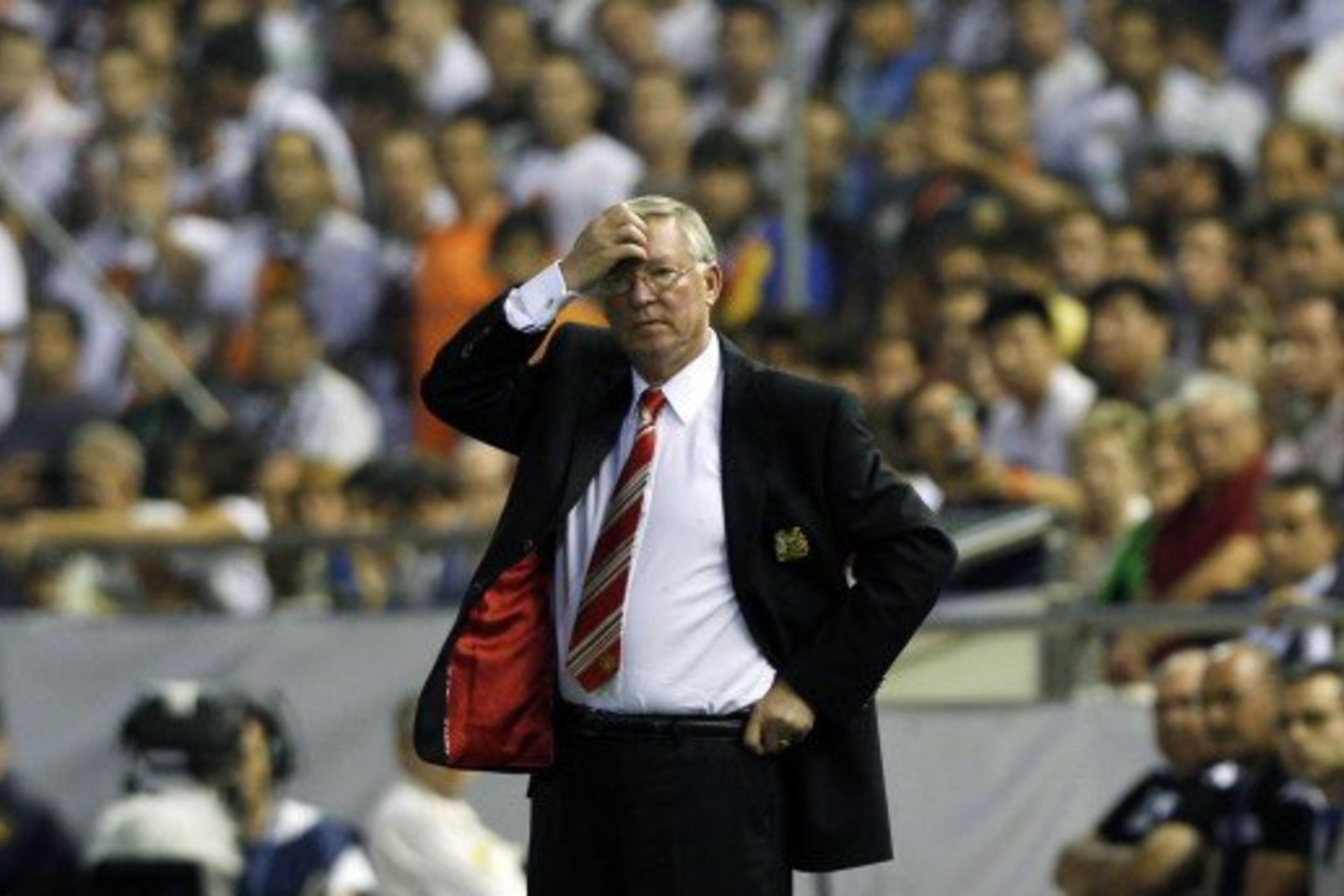 "Manchester United" treneriui A.Fergusonui nepavyksta sustyguoti savo komandos žaidimo.