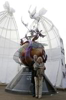 Liverpulyje atidengtas paminklas „The Beatles“ lyderiui J.Lennonui