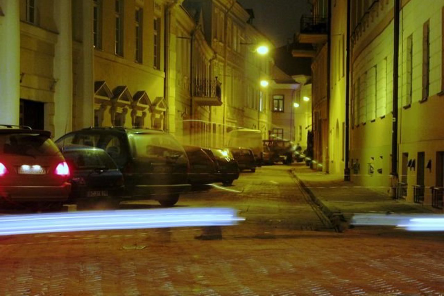 Naktinis apšvietimas skatina valgyti.