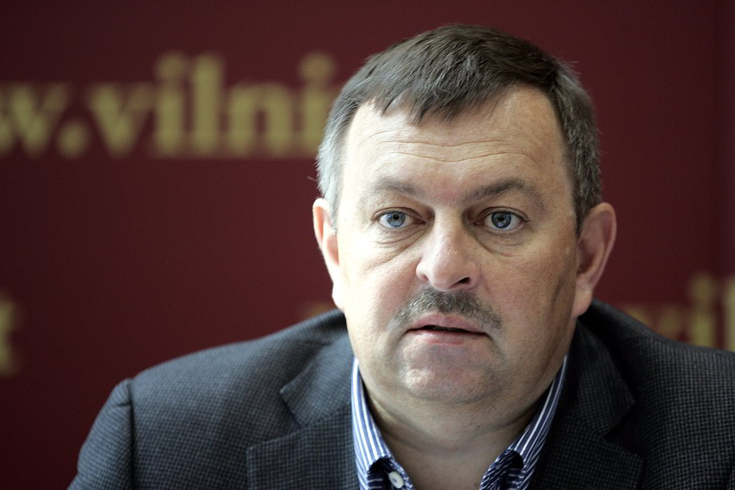 V.Navickas, įtariama, kišimos į valstybės tarnautojo ar viešo administravimo funkcijas atliekančio asmens veiklą.
