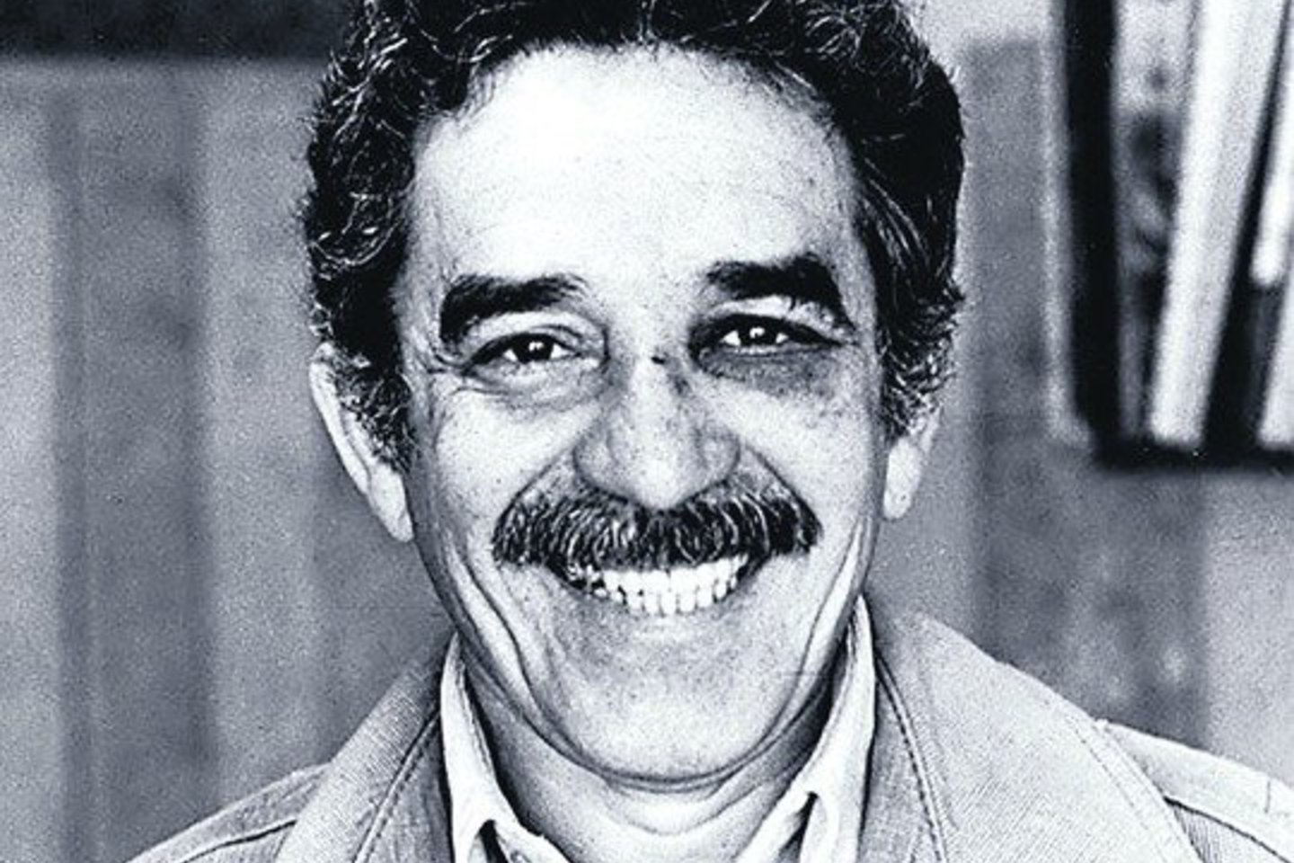 Šių metų Nobelio literatūros premijos laureatas M.Vargasas Llosa prieš kelis dešimtmečius savo kolegai G.Garciai Marquezui (nuotr.) įstatė mėlynę.
