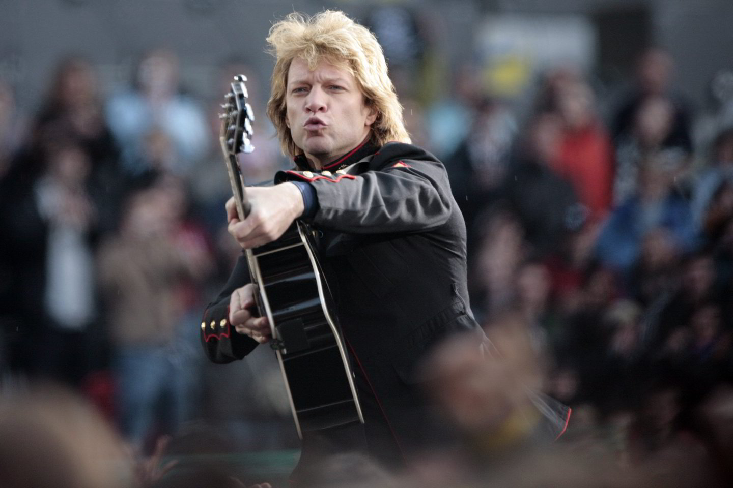 „Bon Jovi“ pardavė daugiau negu 125 mln. savo albumų pasaulyje.