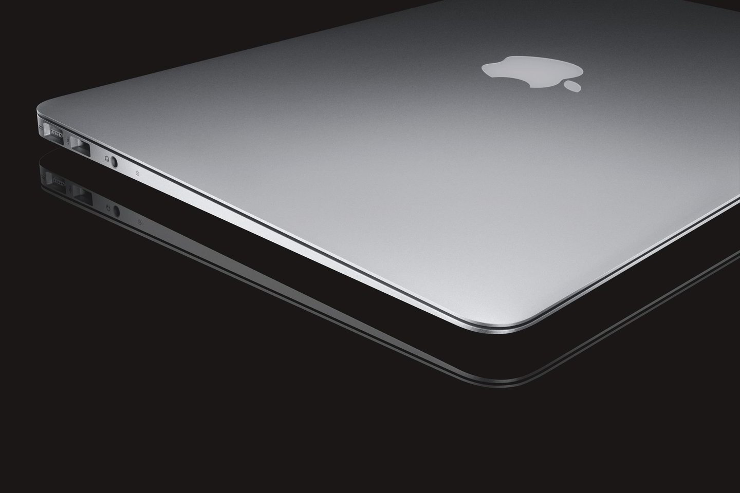 Lietuvoje naujųjų “MacBook Air“ sulauksime jau po kelių savaičių.