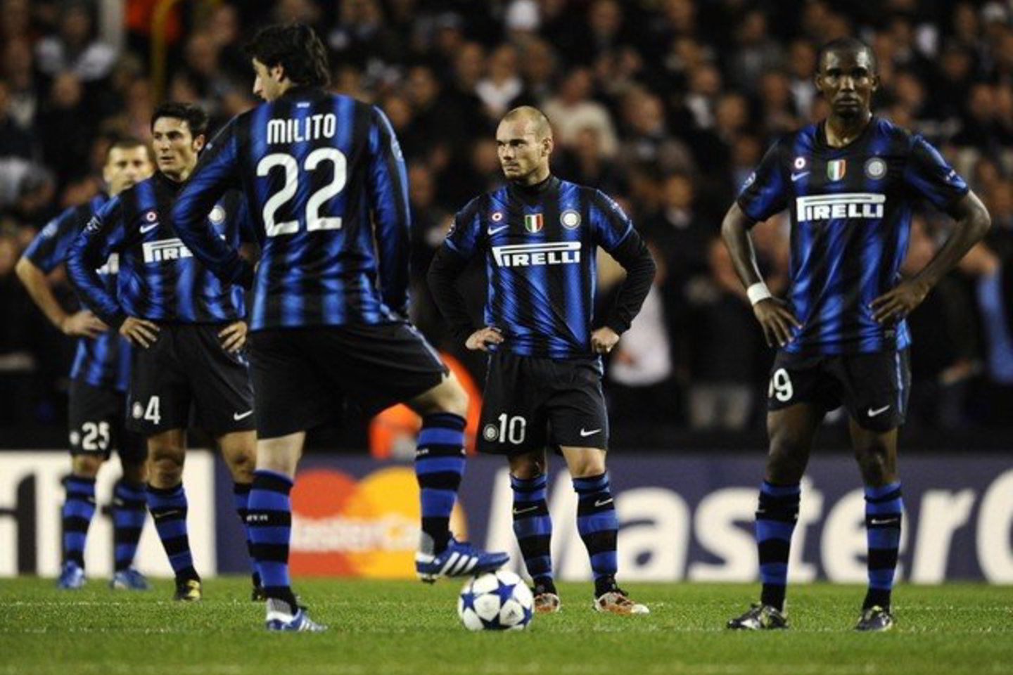 „Inter“ futbolininkai iš Anglijos grįžta nieko nepešę.