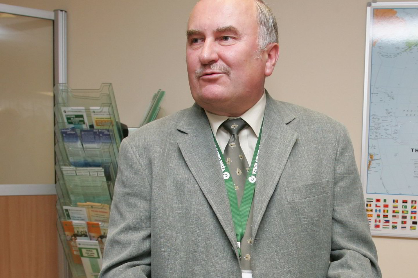 V.Šlekaitis nuo 2009 metų kovo 30-osios atleistas iš Darbo biržos direktoriaus posto dėl aplaidumo darbe.