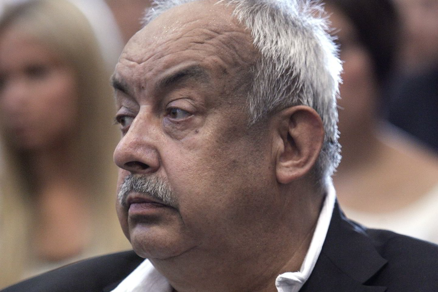 A.Večerskis konkurse nedalyvavo, nes negalėjo būti skirtas į aukštą postą dėl supainiotų viešųjų ir privačių interesų.