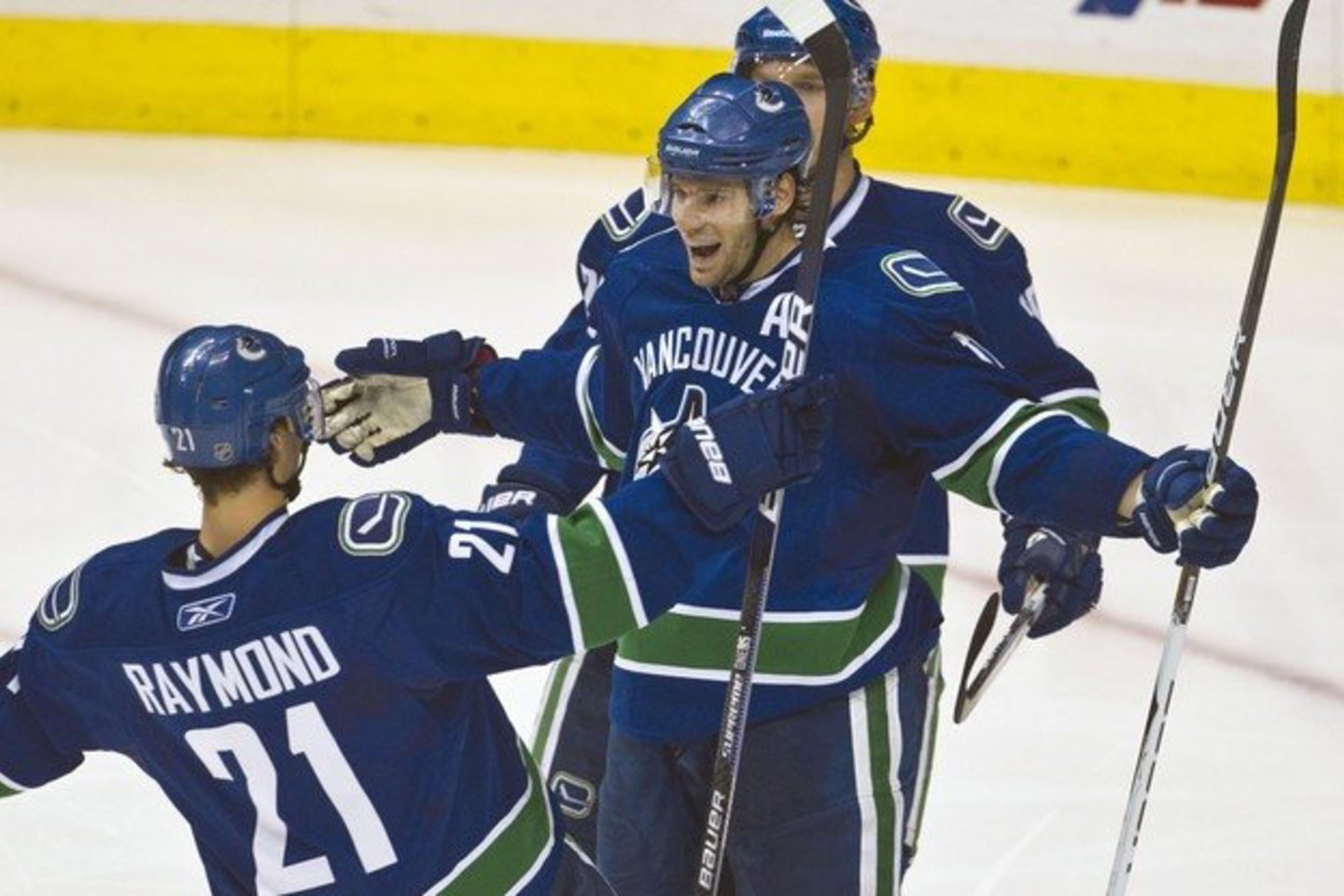 "Canucks" ledo ritulininkai iškovojo trečiąją pergalę.