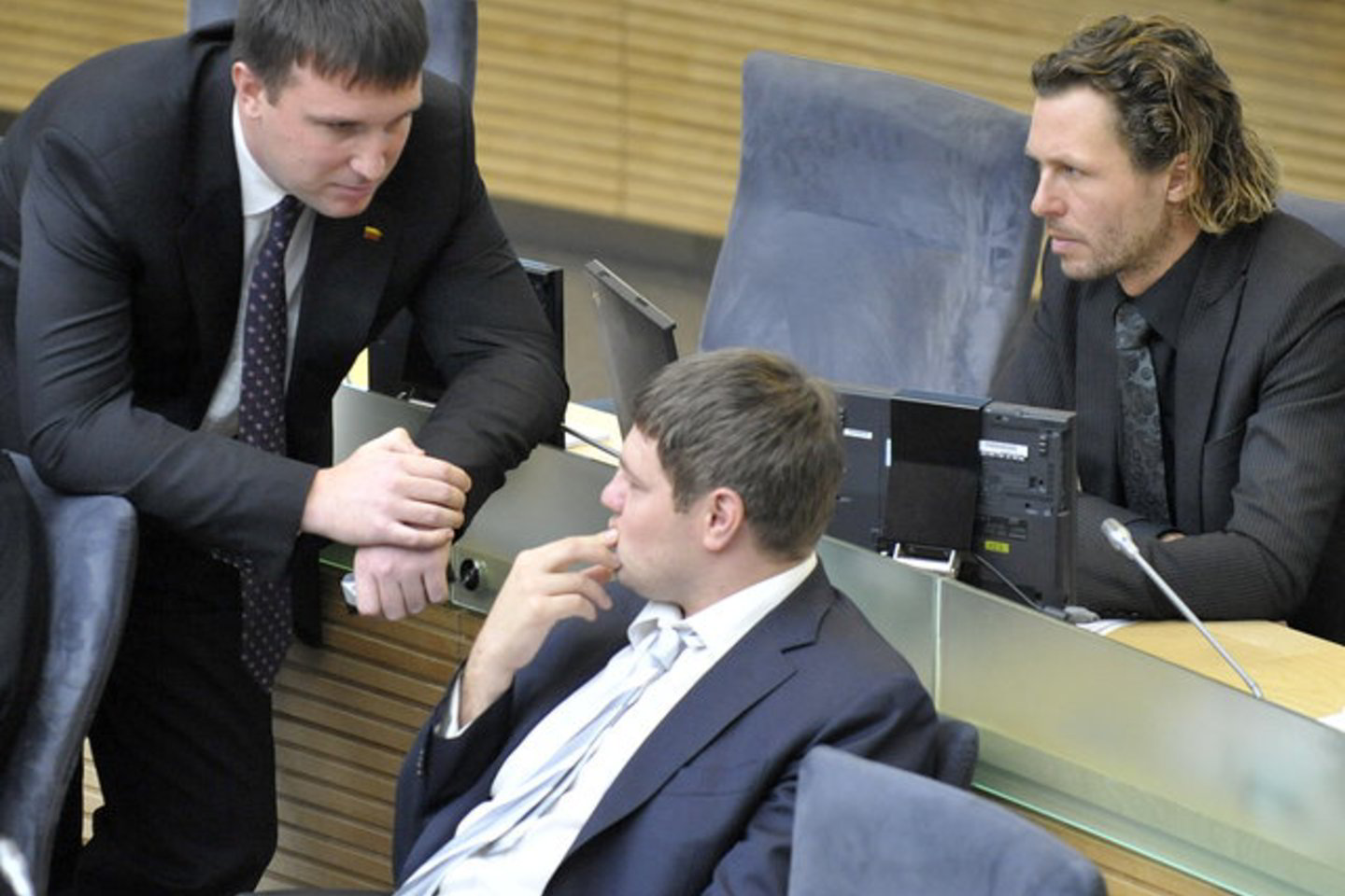 Konservatoriai aiškina, kad Seimo nariai, balsuosiantys prieš Konstitucinio Teismo nutarimą, tuo pačiu patys pažeistų Konstituciją.