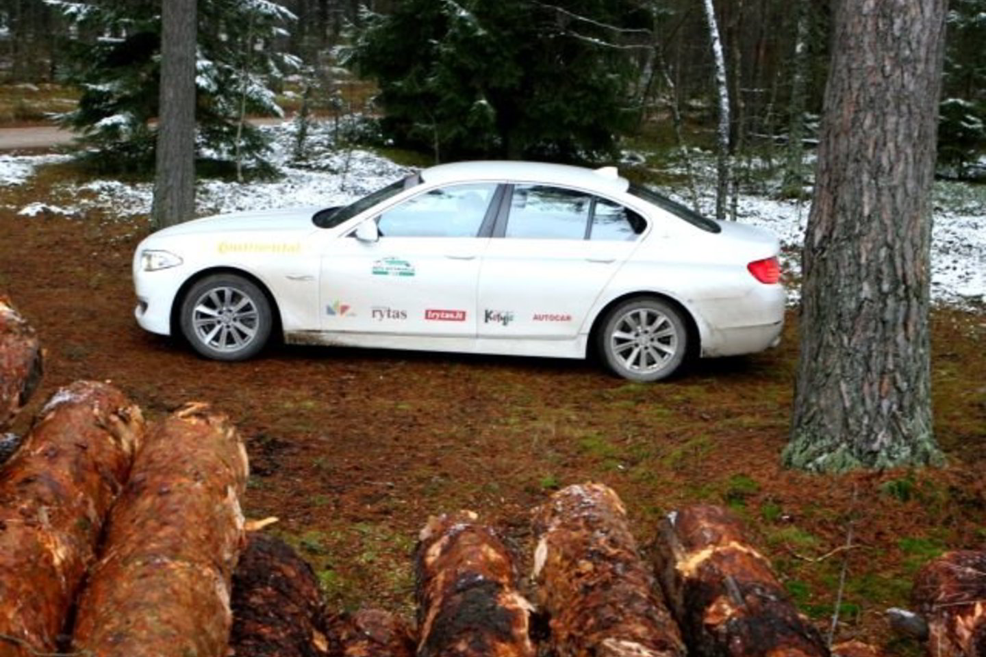 Kol kas įtikinamai „Tautos automobilio 2011“ rinkimuose pirmauja BMW 520, kuriam savo simpatijas skyrė 8,1 proc. balsavusiųjų.