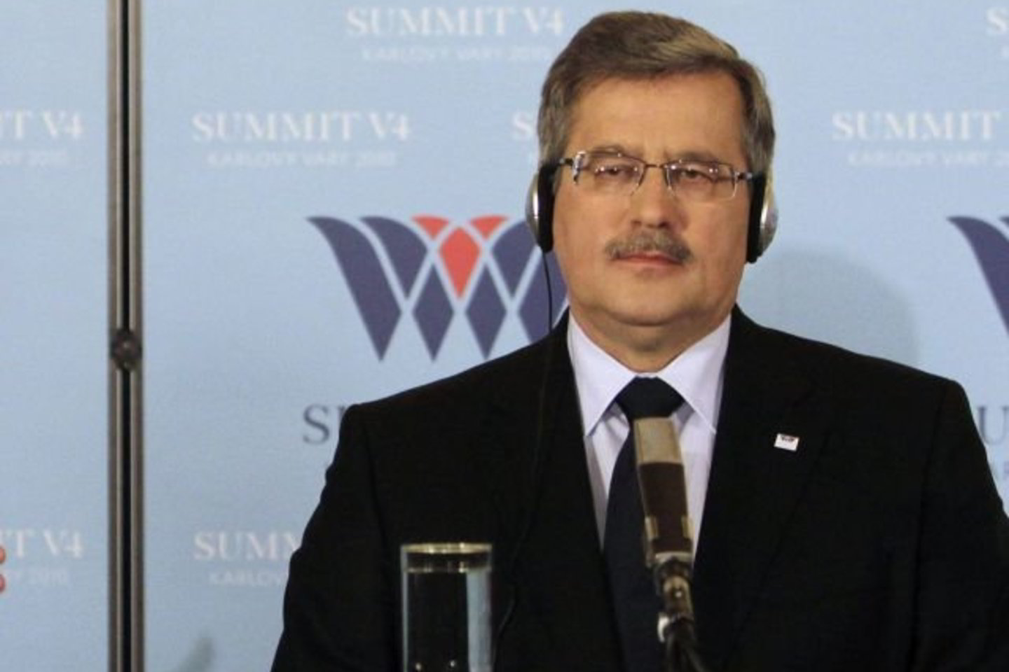 „Rusijos prezidento vizitas nebus tik pradžia, tai bus tąsa ir gal netgi pirmojo santykių gerinimo etapo apibendrinimas“, - mano B.Komorowskis.