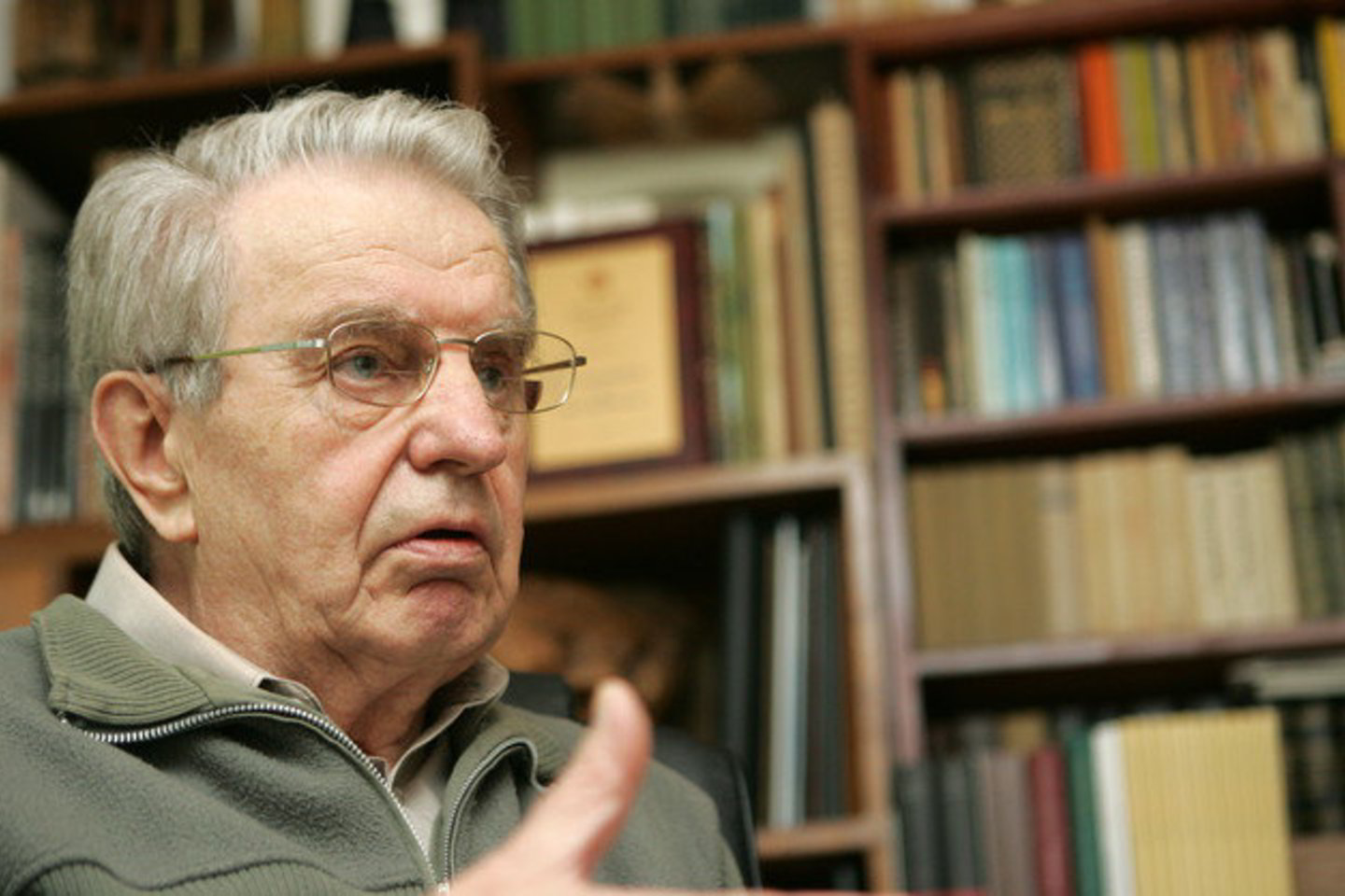 J.Marcinkevičius yra sąmoningas, tačiau su artimaisiais gali bendrauti tik akimis.