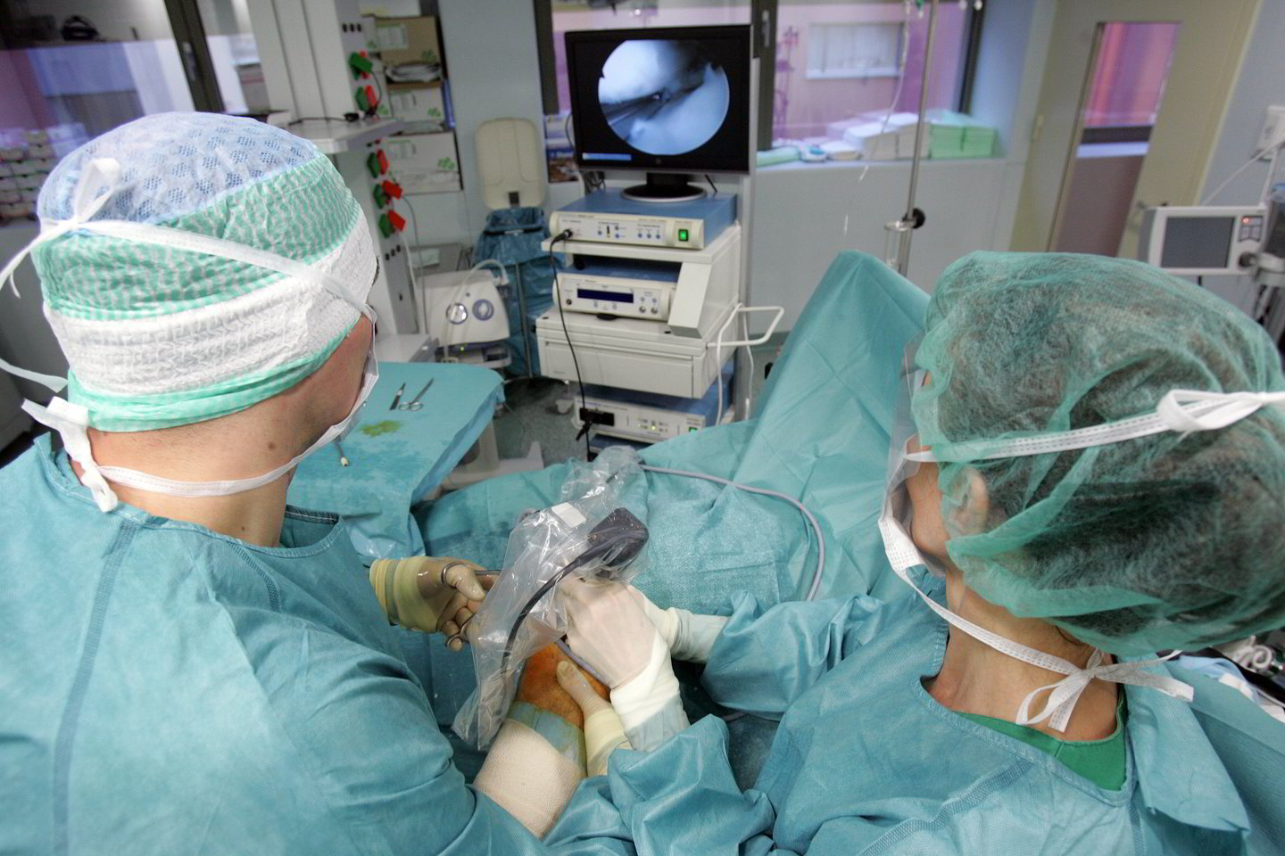 3837 Čekijos gydytojai savo vadovams įteikė oficialius prašymus išeiti iš darbo.