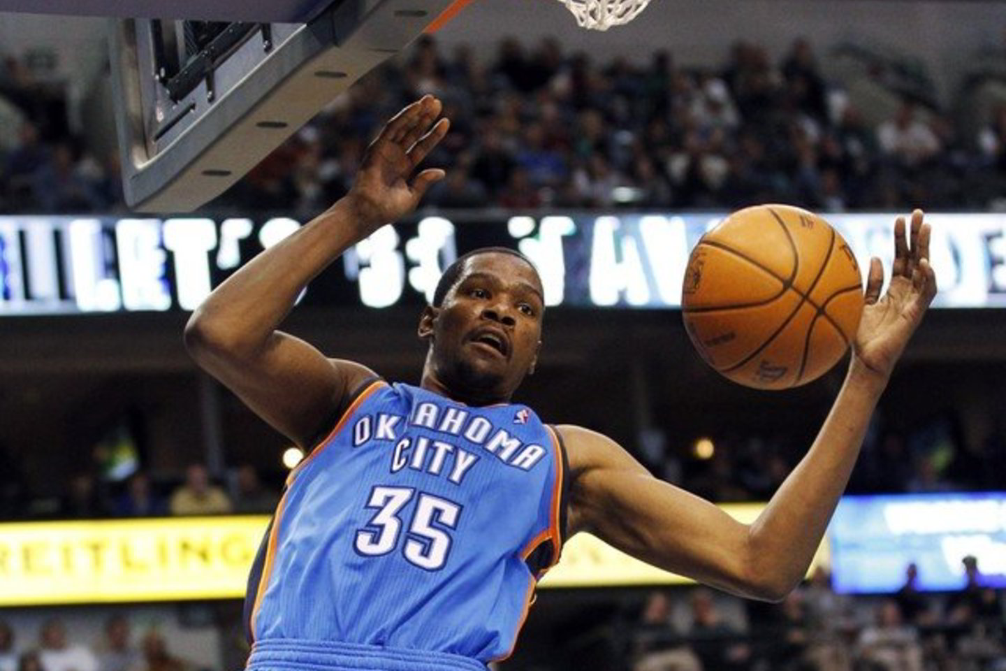 K.Durantas "Thunder" komandai pelnė 28 taškus.