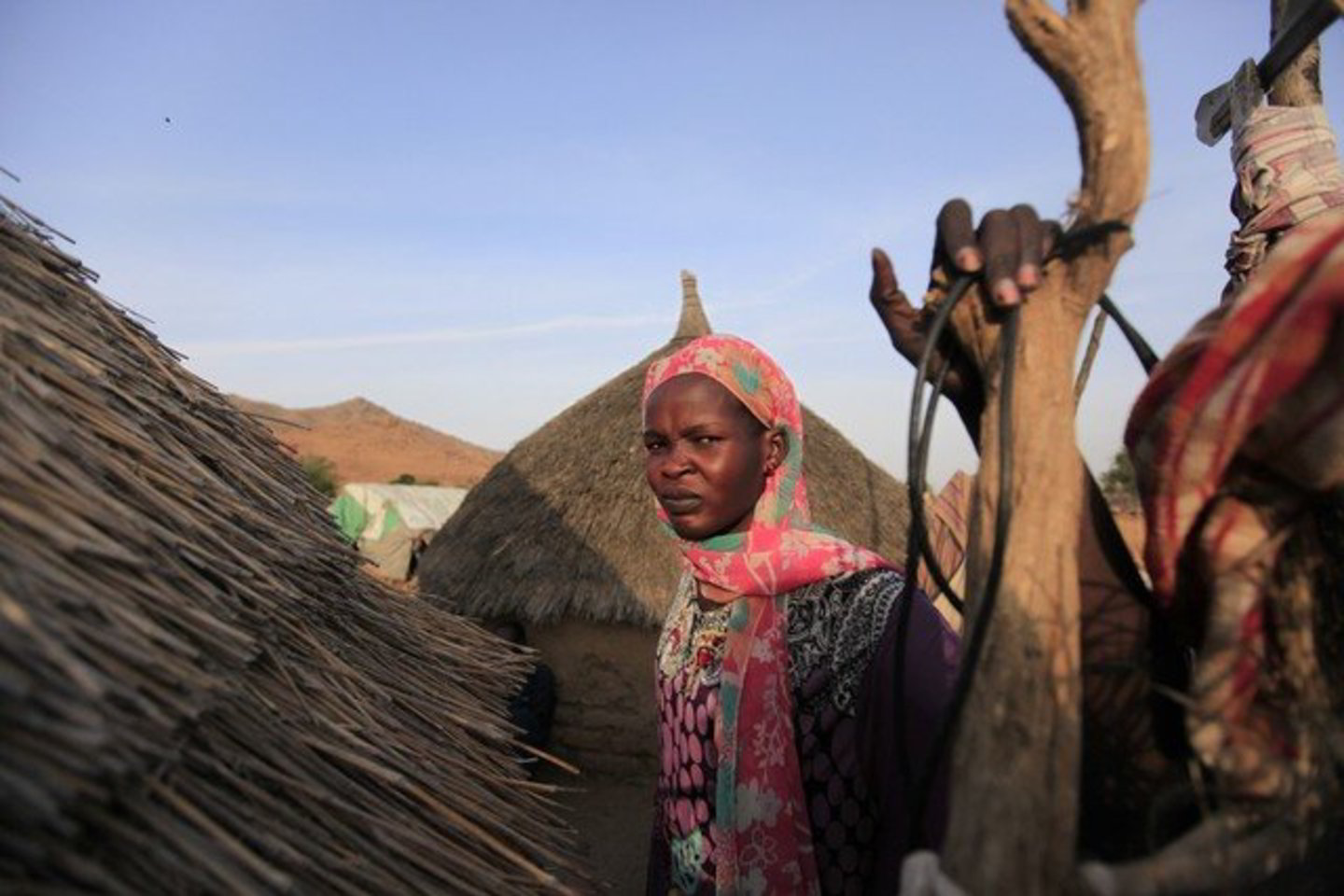Somalio islamistų grupuotė „Al Shabab“ uždraudė skirtingų lyčių rankų paspaudimus.