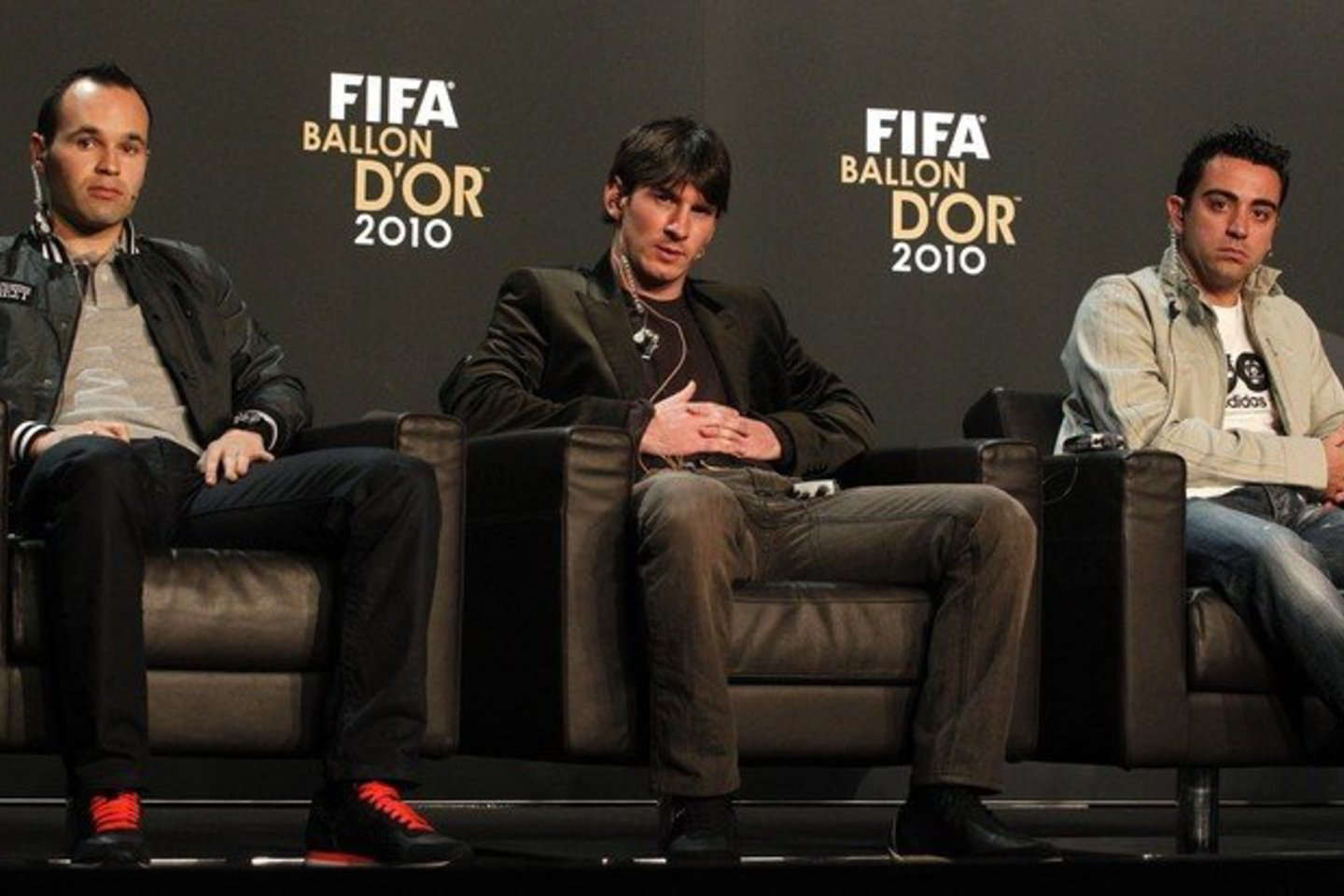 Trys FIFA Aukso kamuolio pretendentai siandien dalyvavo spaudos konferencijoje Ciuriche