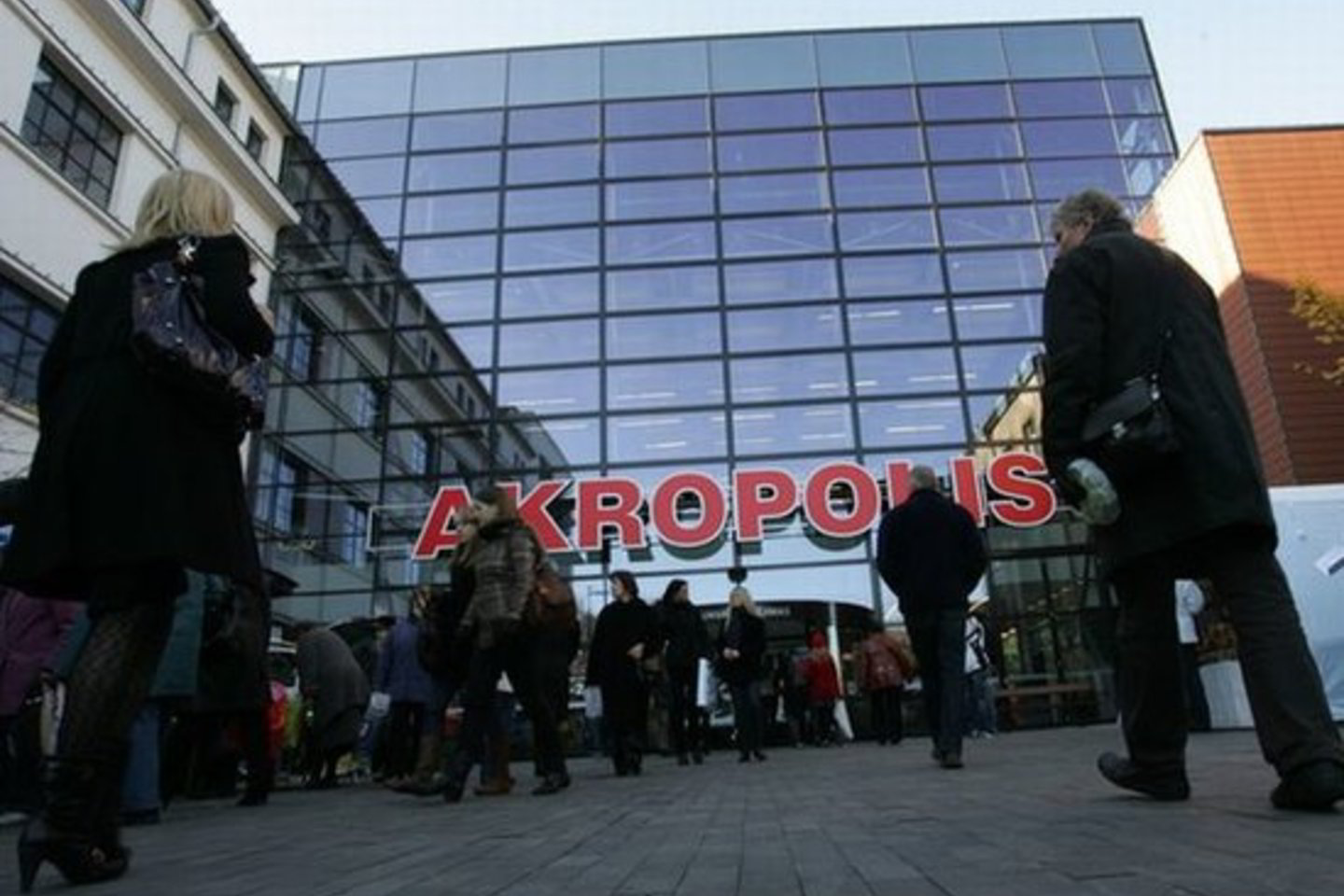 „Akropolio grupei“ priklauso prekybos ir pramogų centrai „Akropolis“ Vilniuje, Klaipėdoje ir Šiauliuose.