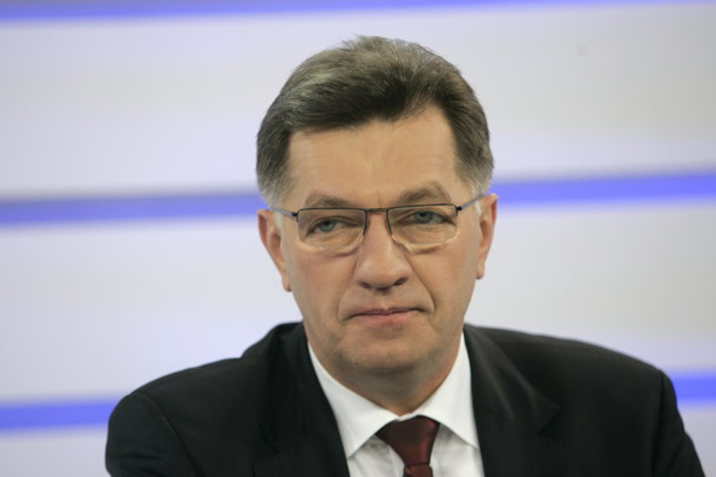 "Cigarečių ir alkoholio kontrabanda niekaip šiuo sprendimu nebus suvaržyta”, - sako A.Butkevičius.