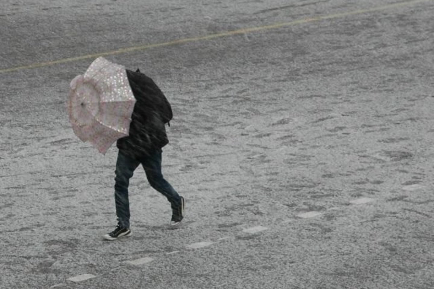 Pranešama, kad atšalimas gali tęstis dar bent dvi savaites.