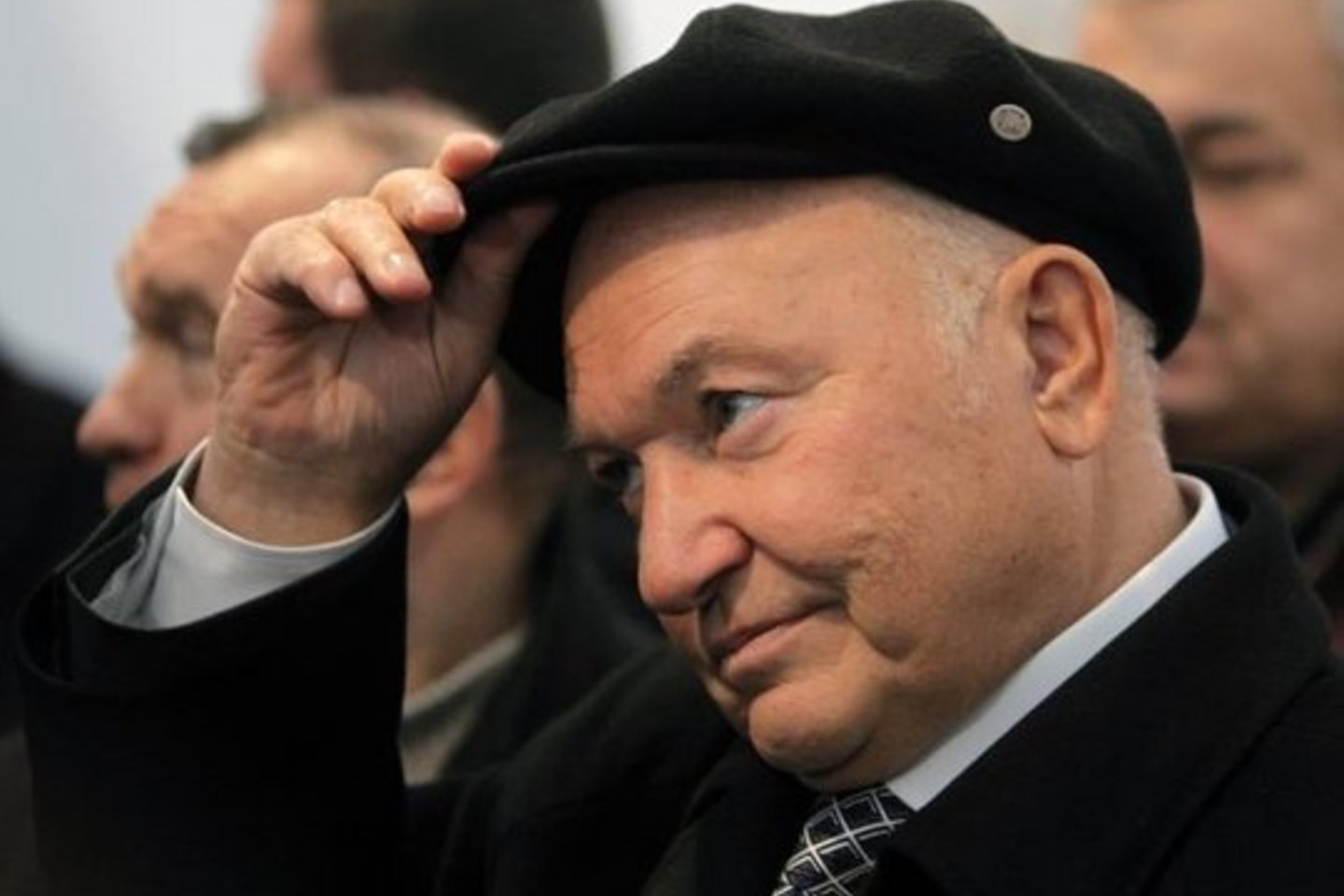 Atsisakyta Lužkovui išduoti leidimą gyventi Latvijoje dėl jo požiūrio į šalį.